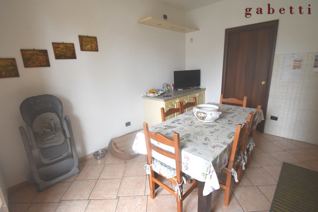 Trilocale arredato in affitto a Corbetta