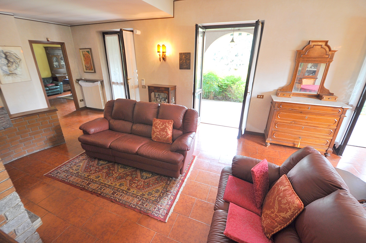 Villa con giardino a Robecchetto con Induno