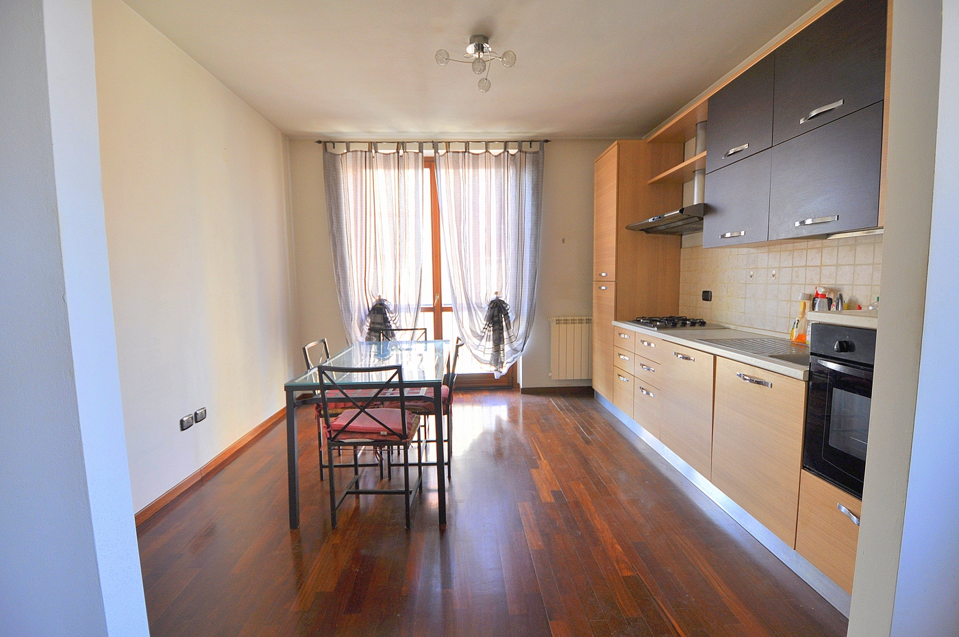 Bilocale con box doppio a Magnago