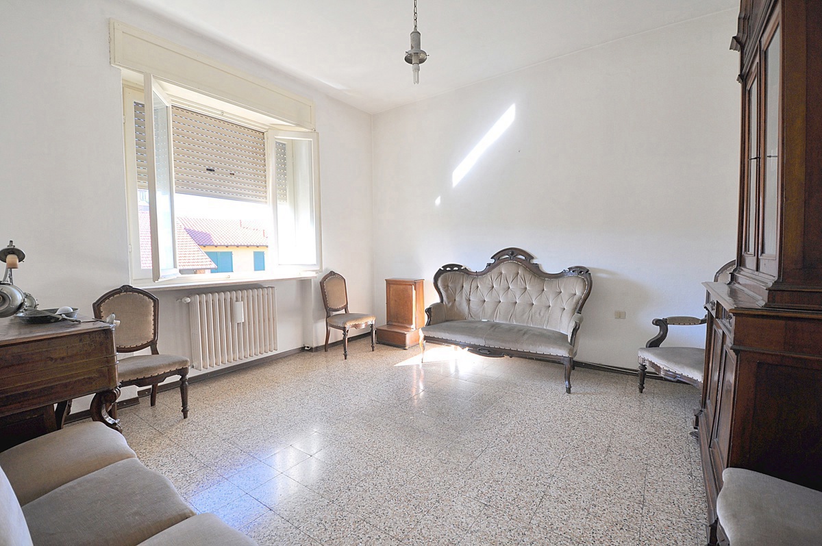 Villa con giardino a Inveruno