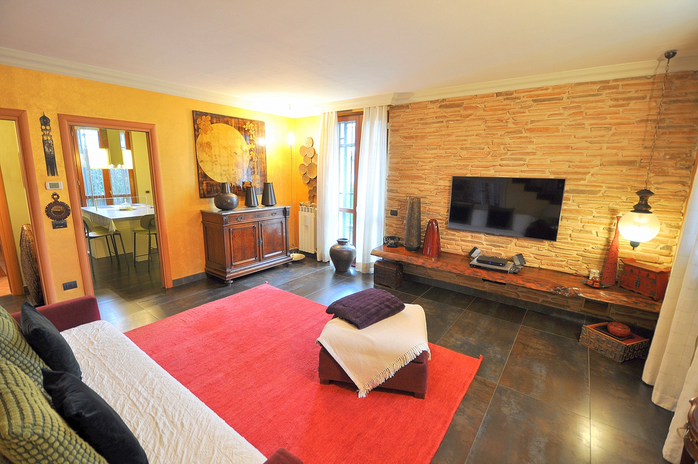 Villa con giardino a Arconate