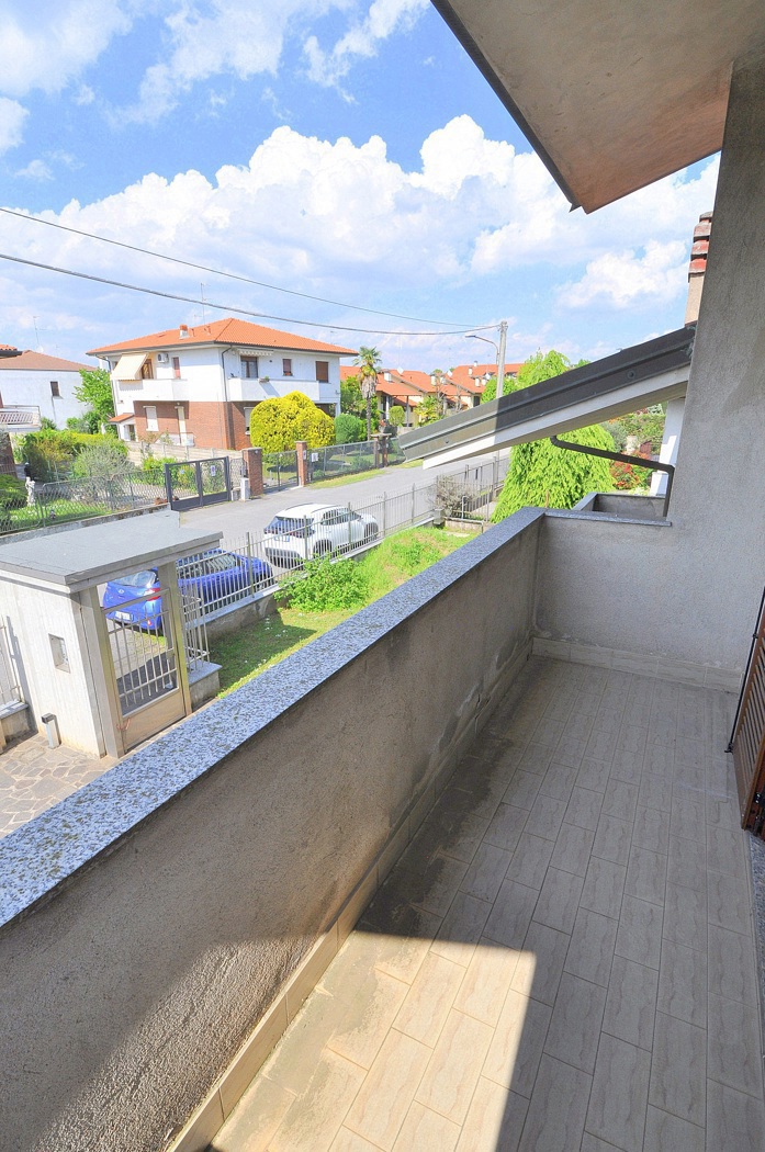 Villa con giardino a Inveruno