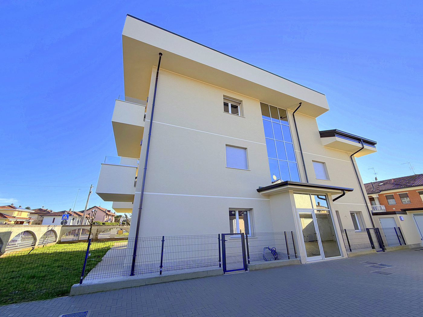 Trilocale con giardino a Casorezzo