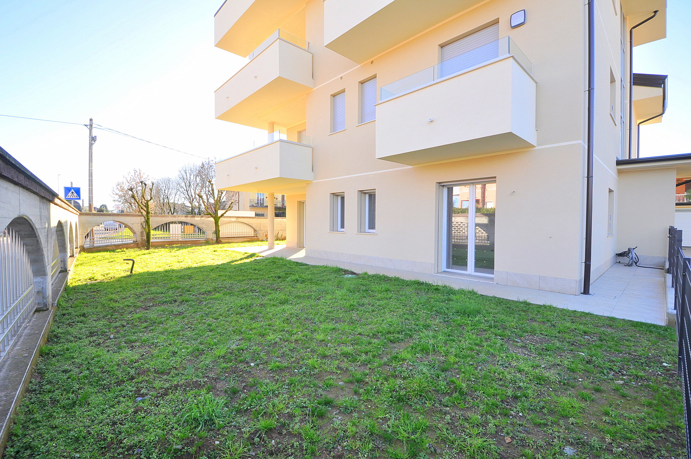 Trilocale con giardino a Casorezzo