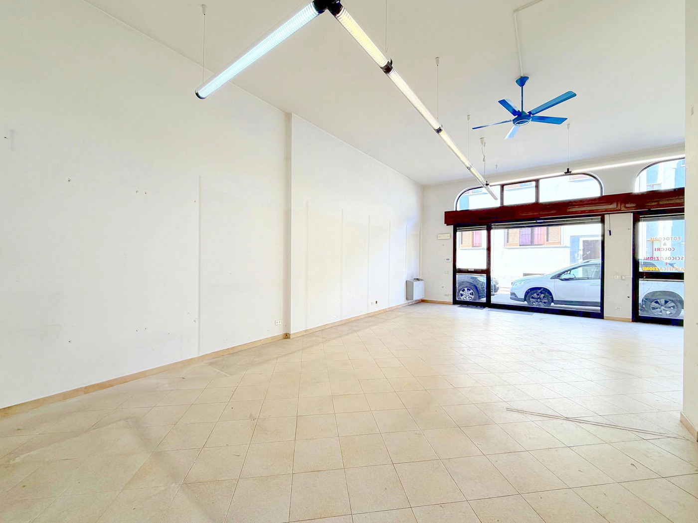 Negozio in affitto a Inveruno