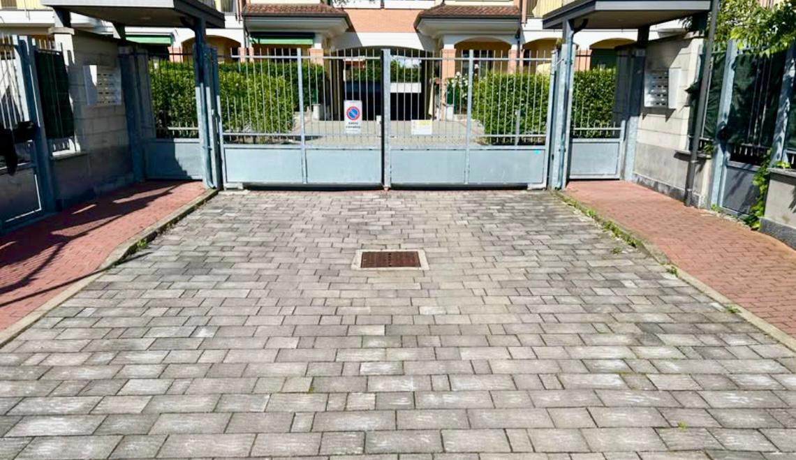 Box/Garage 18mq in vendita a Inveruno