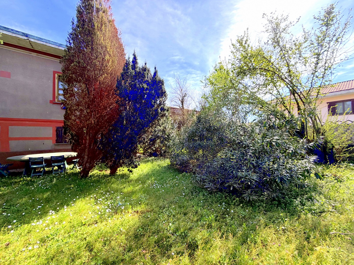 Villa con giardino a Robecchetto con Induno