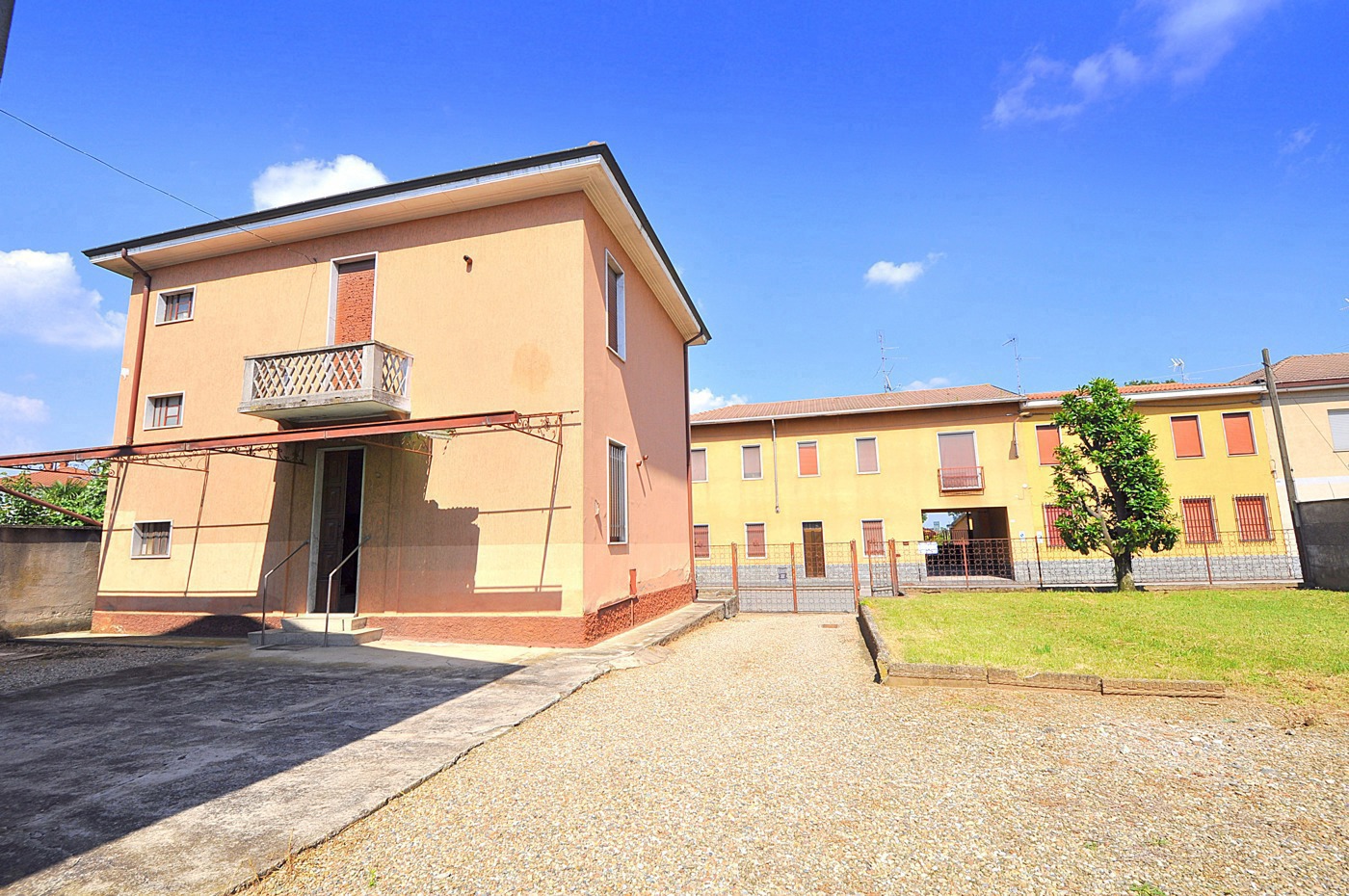 Villa in vendita a Inveruno