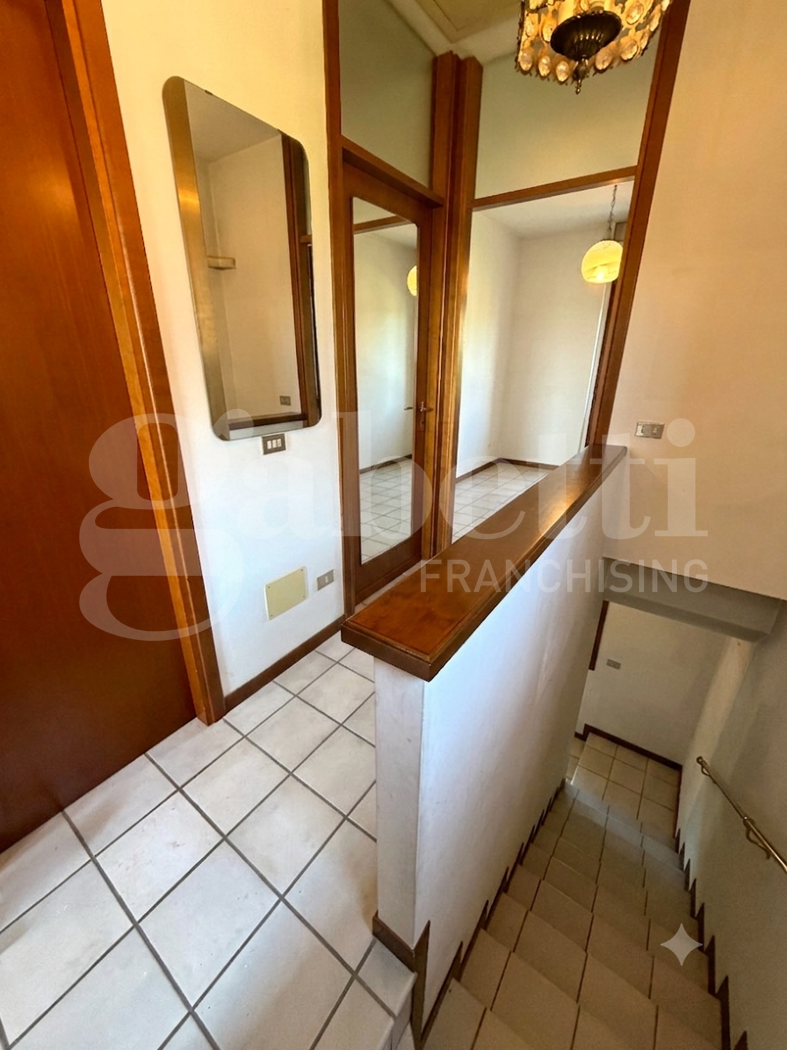 Villa con giardino a Mesero