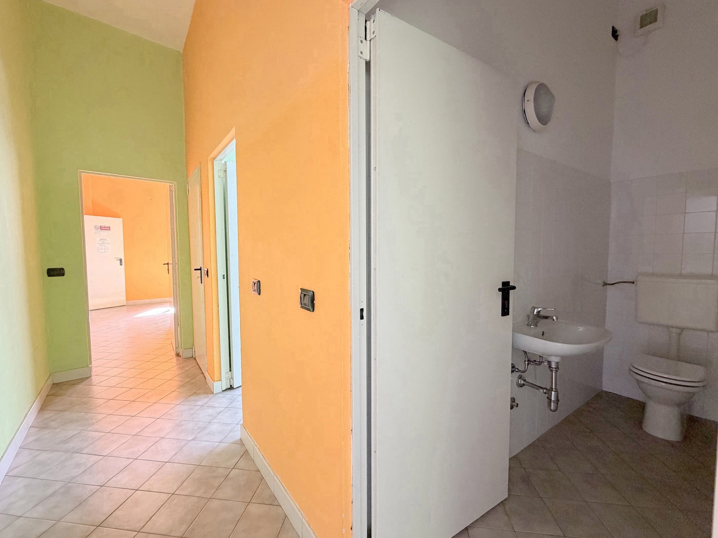 Negozio in affitto a Inveruno