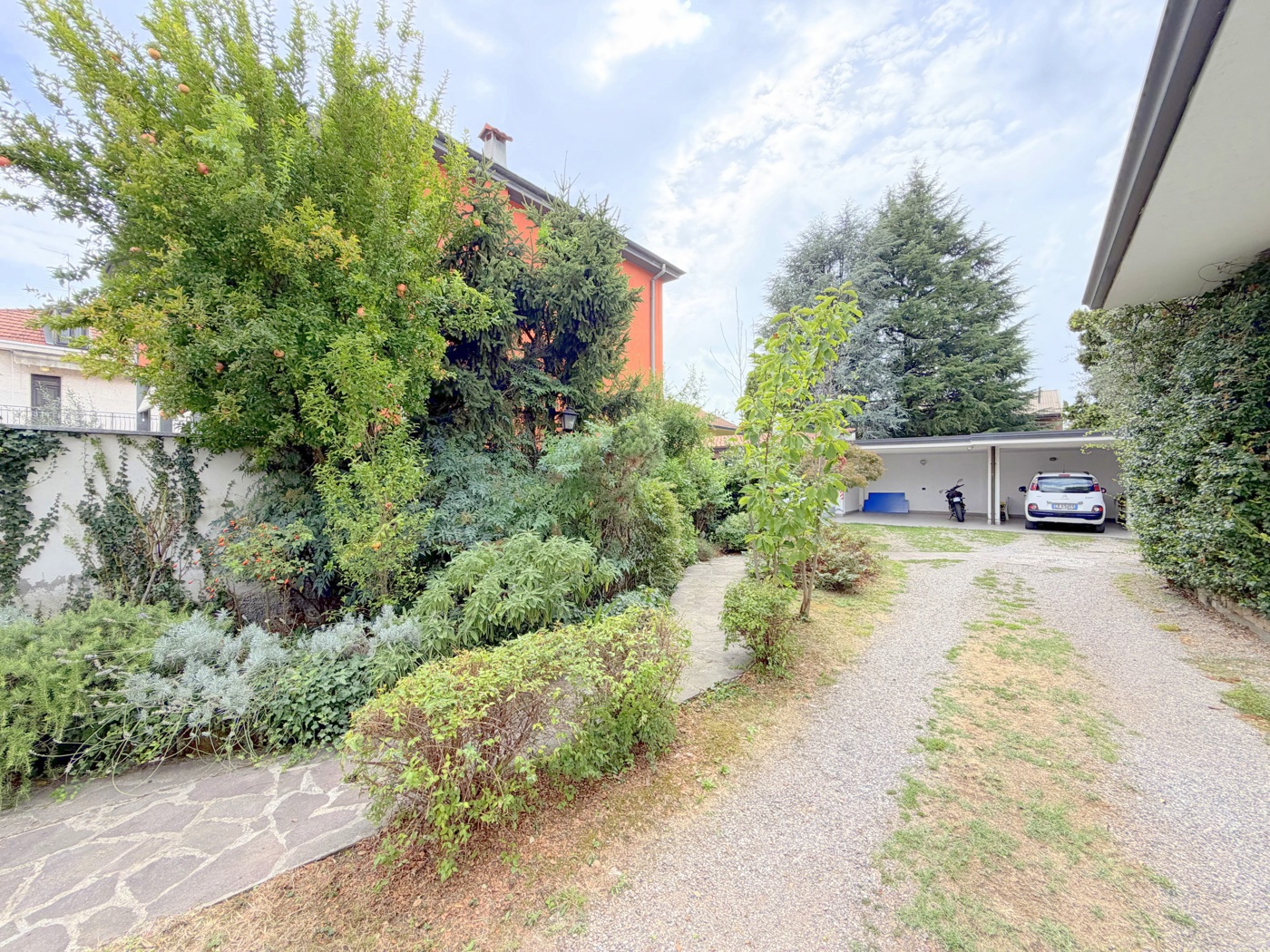 Casa indipendente in vendita a Casorezzo
