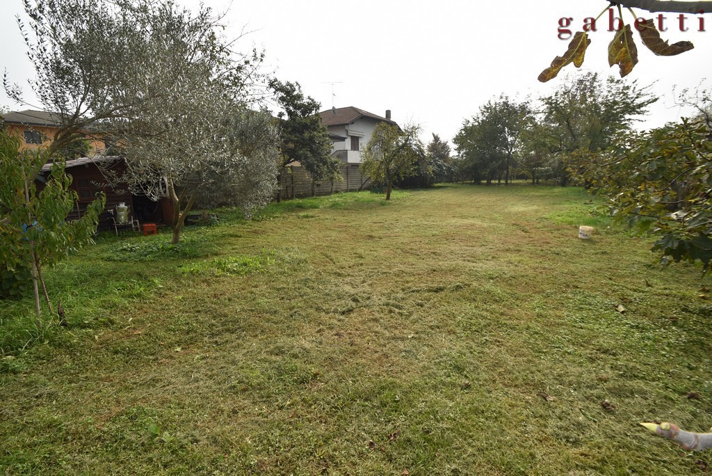 Terreno Edificabile in vendita a Marcallo con Casone