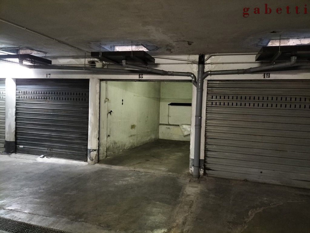 Box/Garage 12mq in vendita a Milano