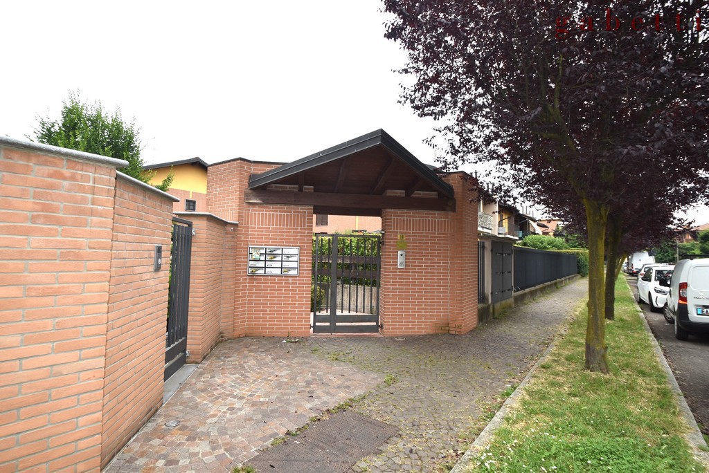 Bilocale con box a Robecco sul Naviglio