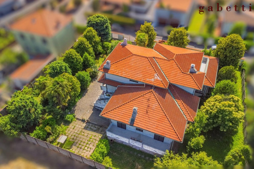 Villa in vendita a Bareggio