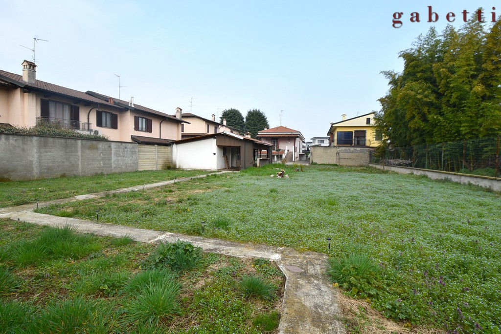 Villa in vendita a Marcallo con Casone