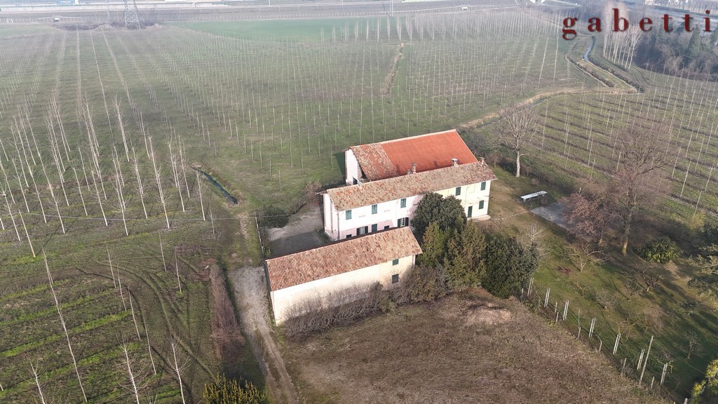 Rustico in vendita a Bernate Ticino