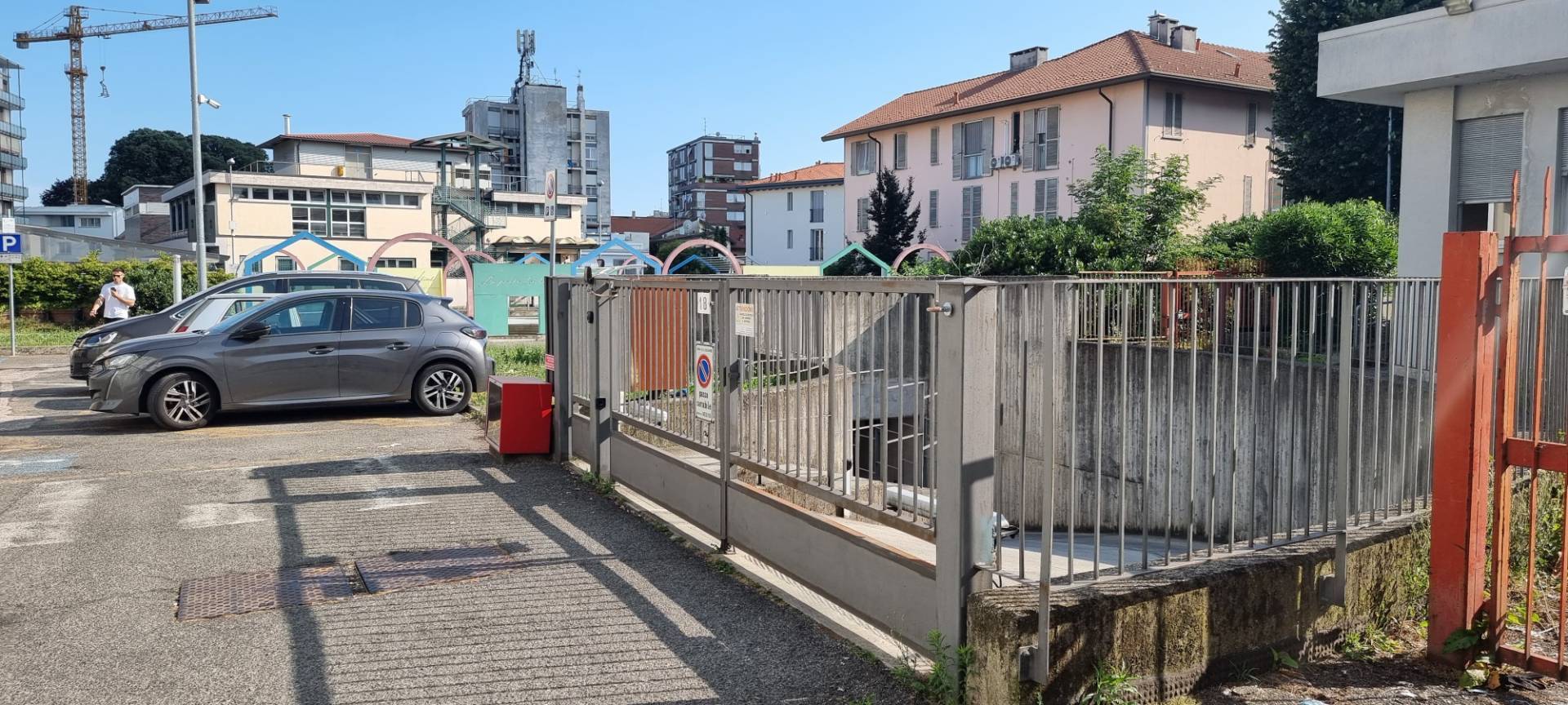 Box o garage in vendita a Lissone, Centro