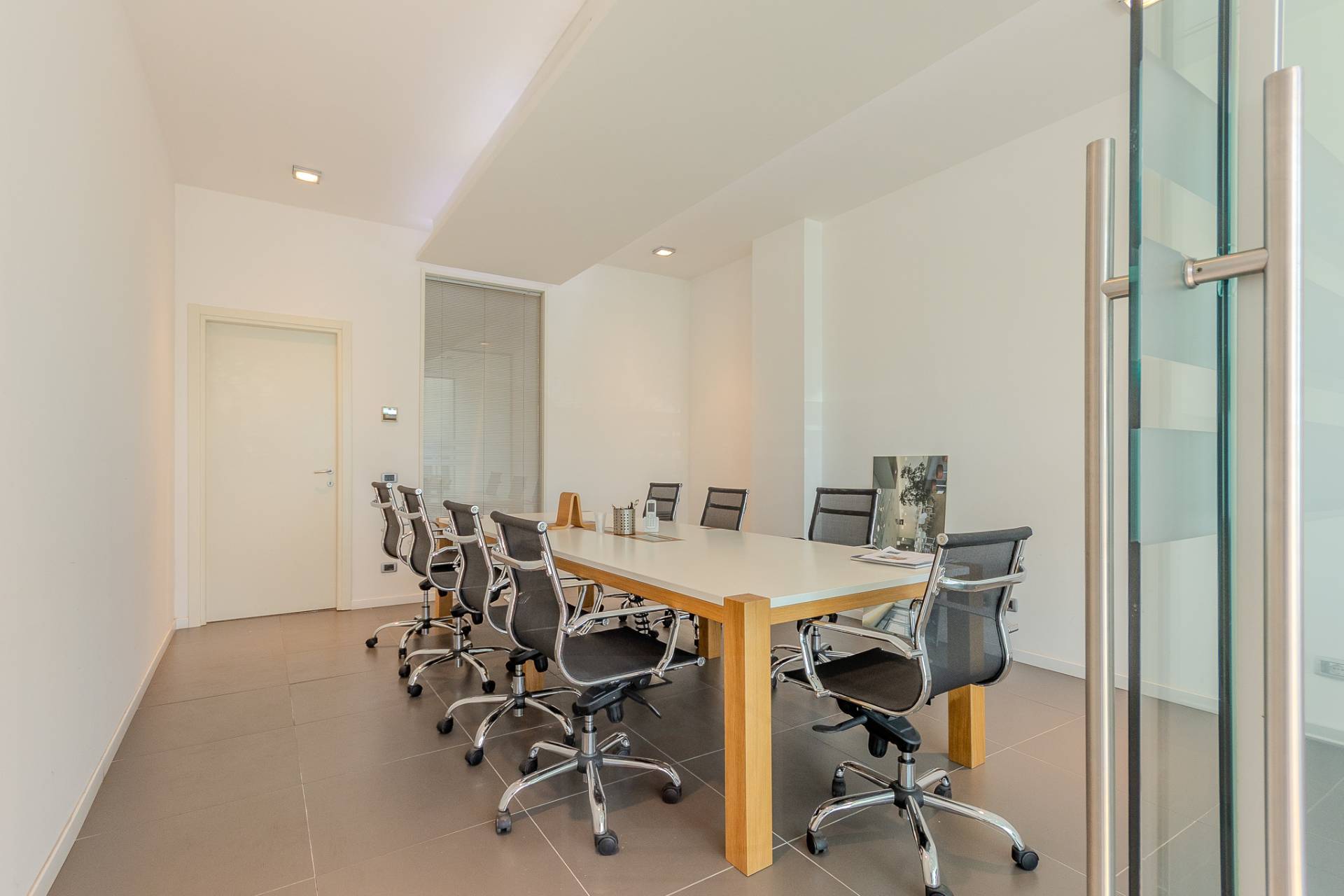 Capannone in vendita a Sovico