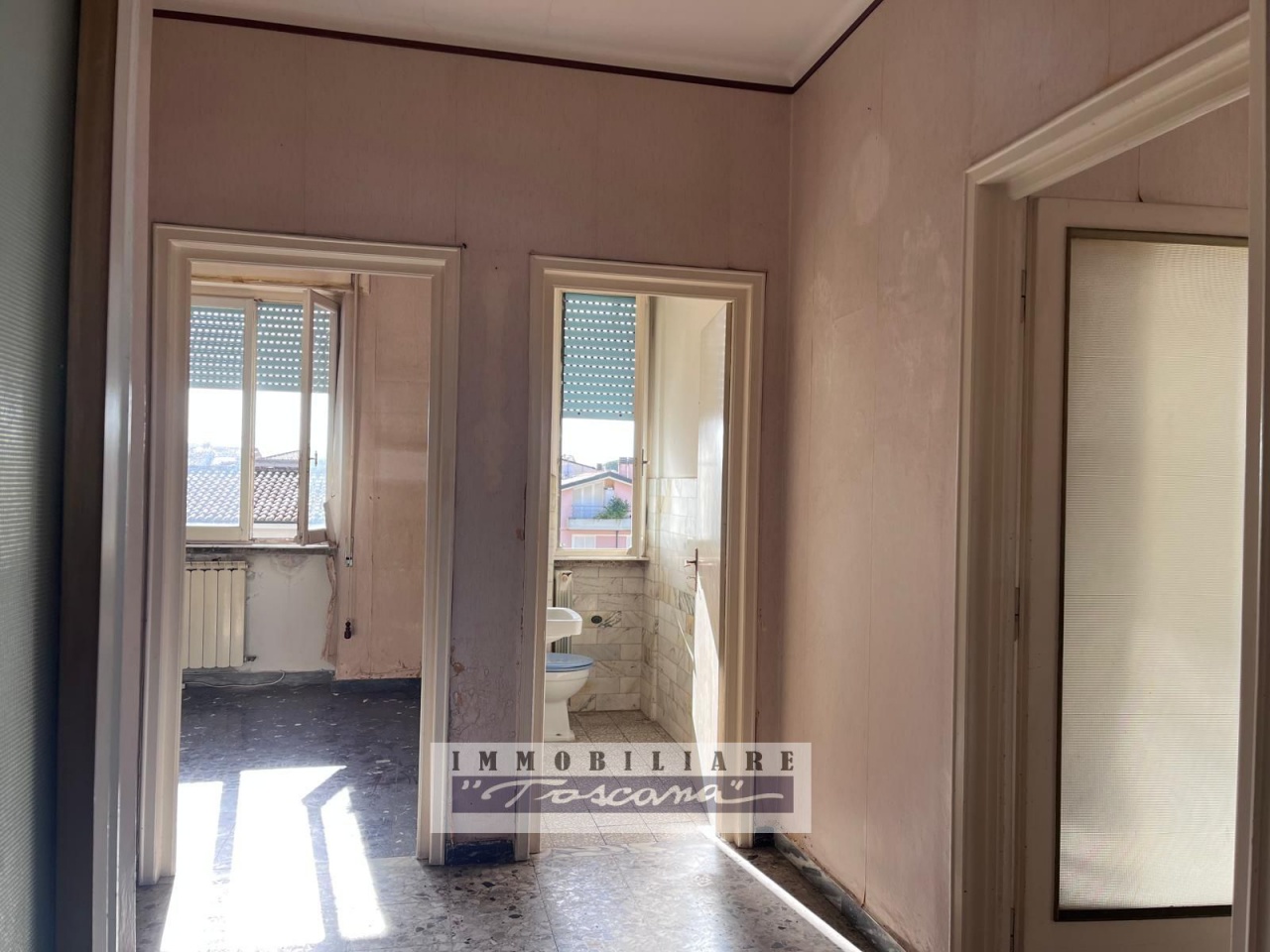 Appartamento da ristrutturare a Viareggio