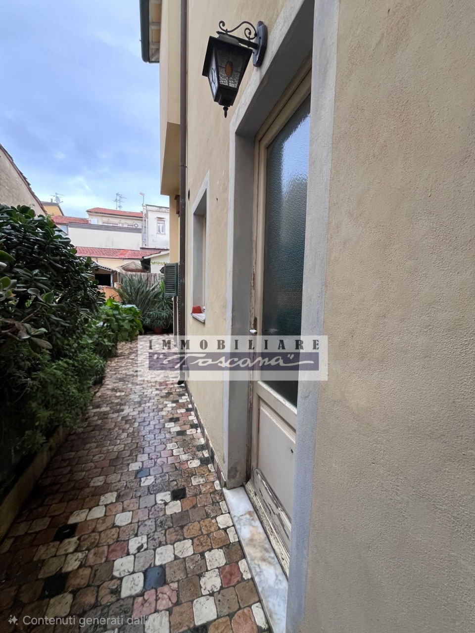 Casa indipendente con giardino a Viareggio