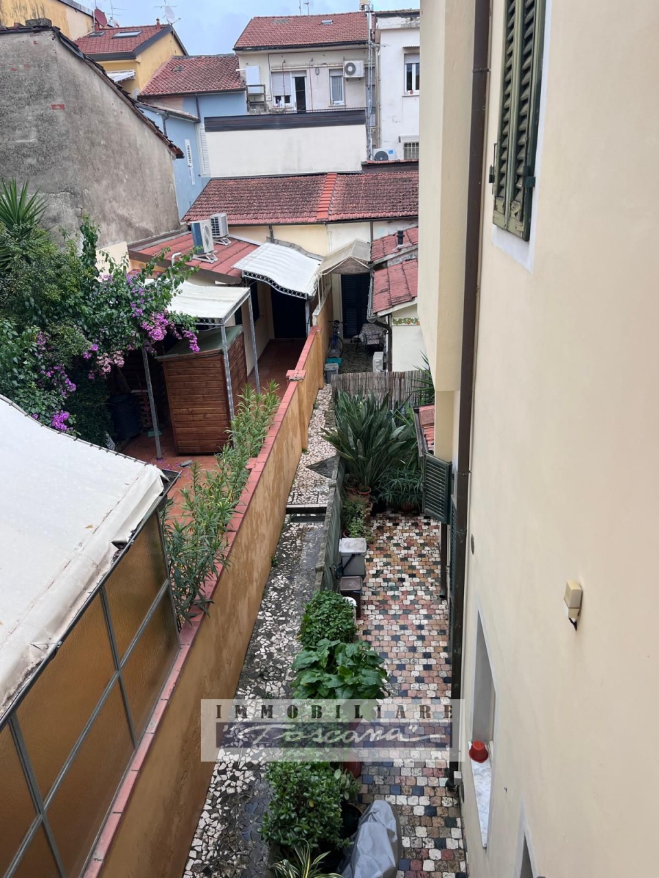 Casa indipendente con giardino a Viareggio