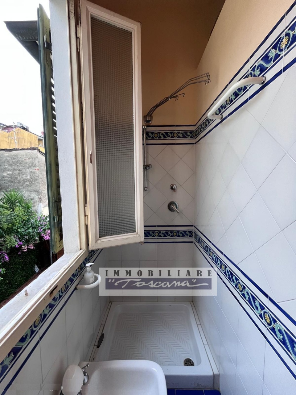 Casa indipendente con giardino a Viareggio