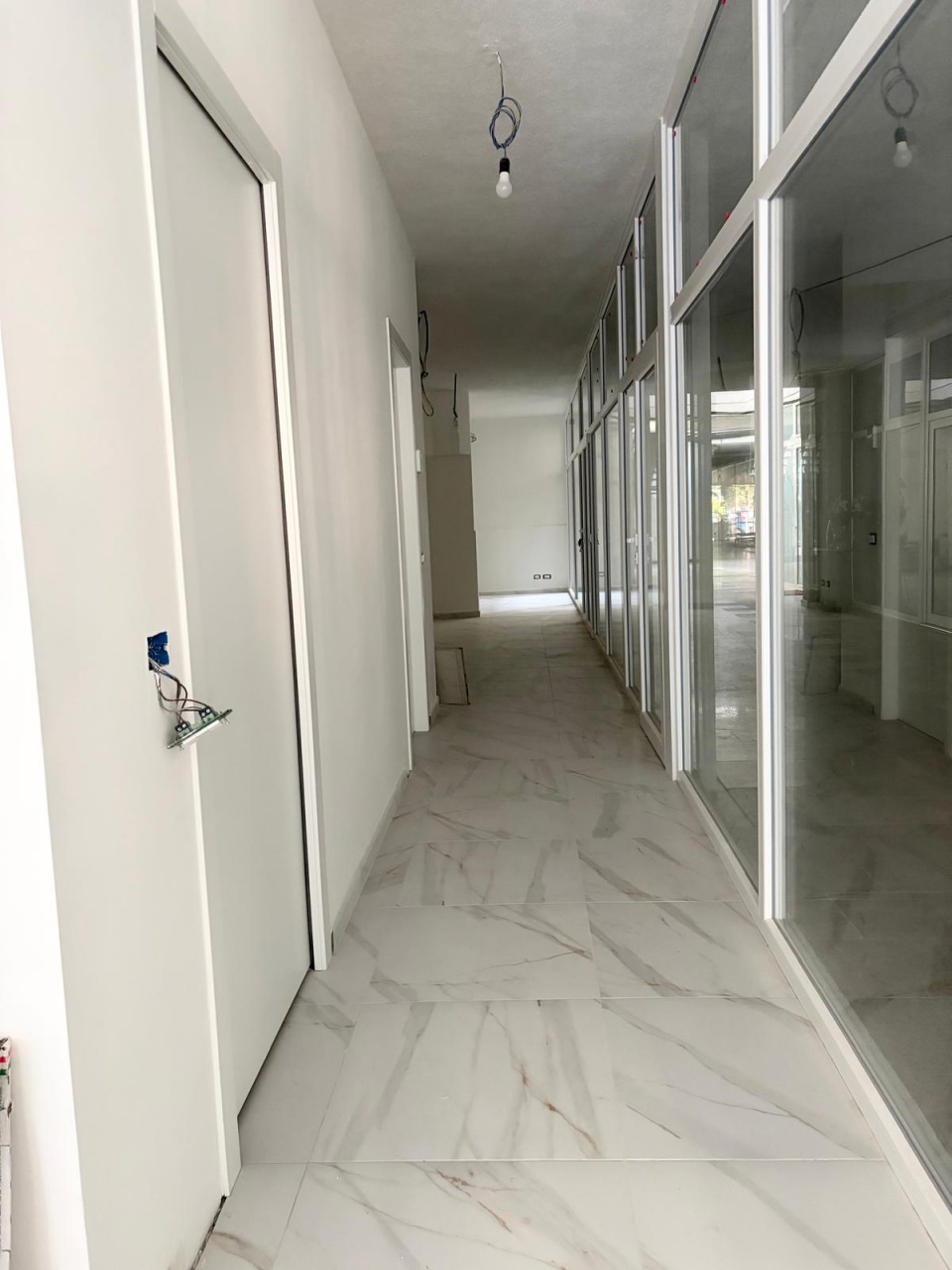 Ufficio nuovo a Viareggio