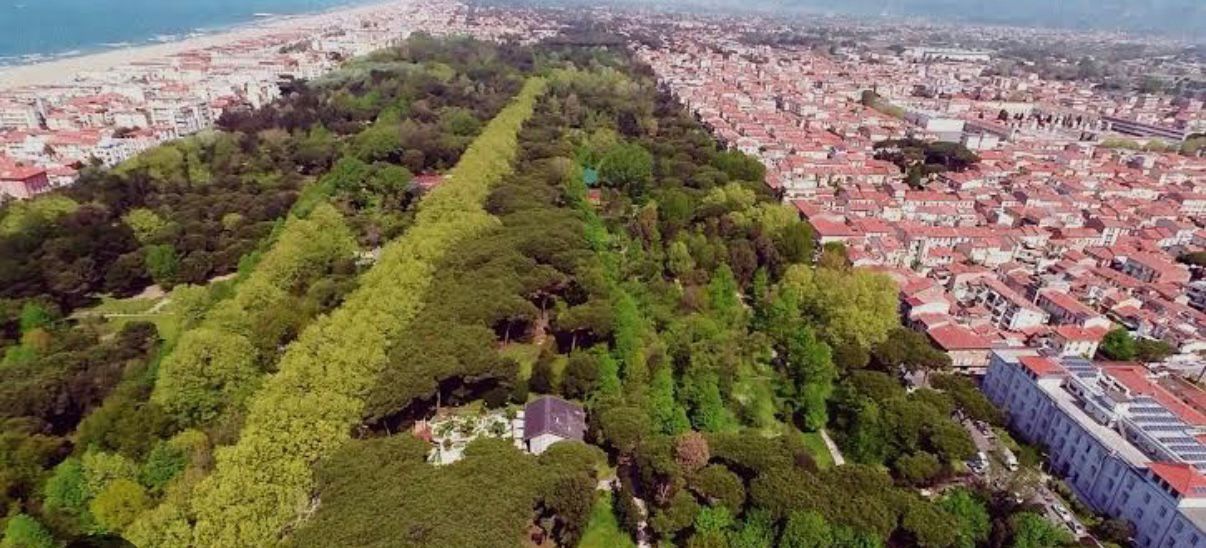 Casa indipendente con giardino a Viareggio