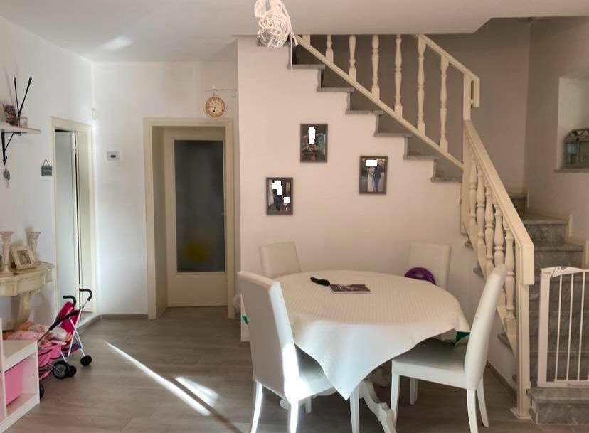 Casa indipendente con giardino a Massarosa