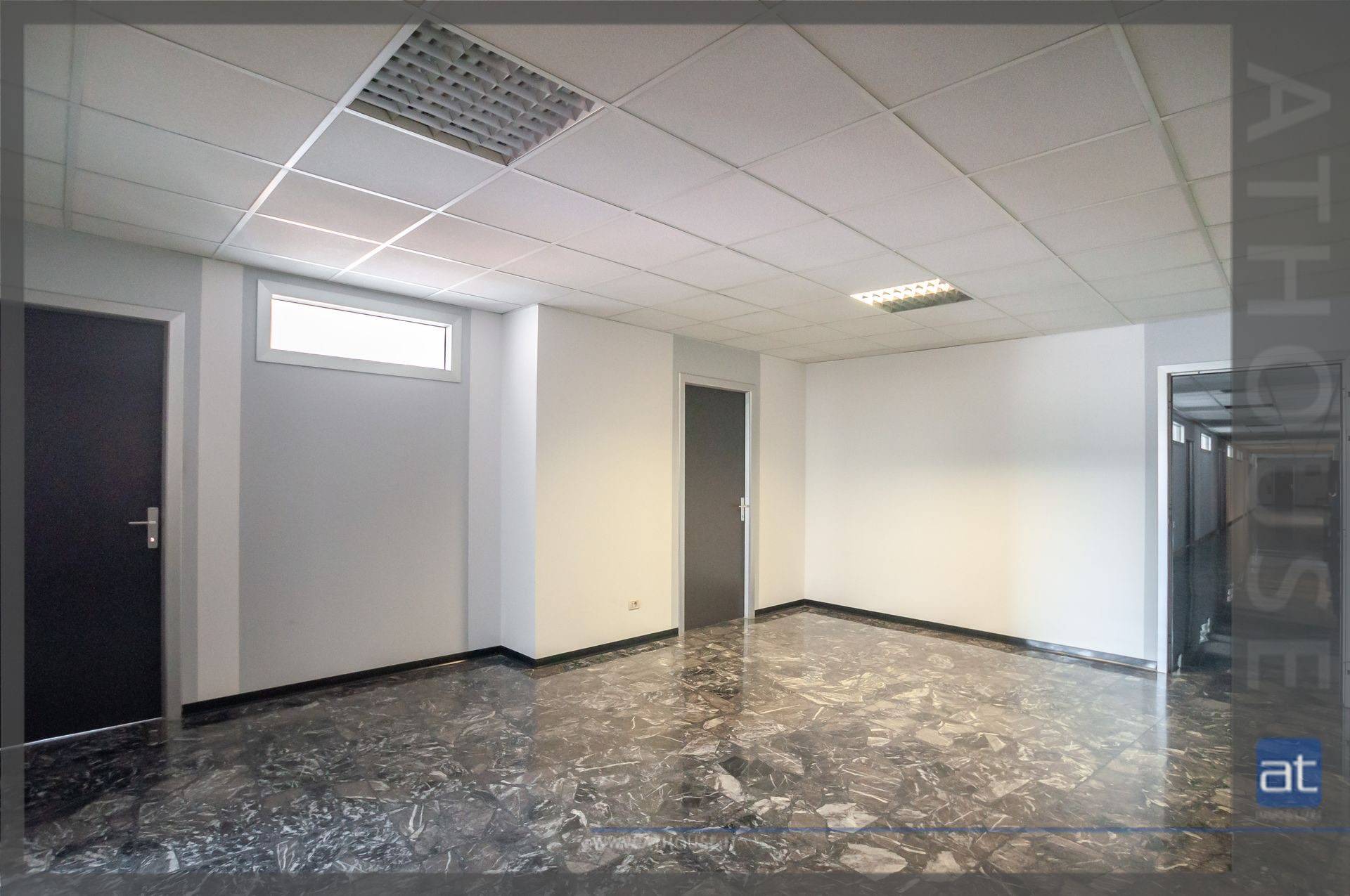 Studio/Ufficio in affitto a Trieste, I-34144