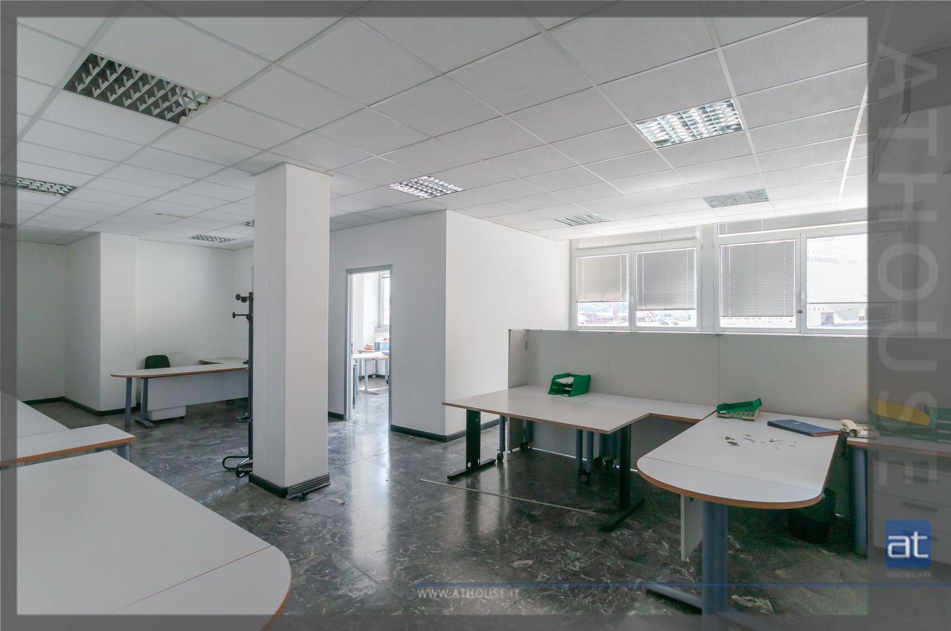 Studio/Ufficio in affitto a Trieste, I-34144