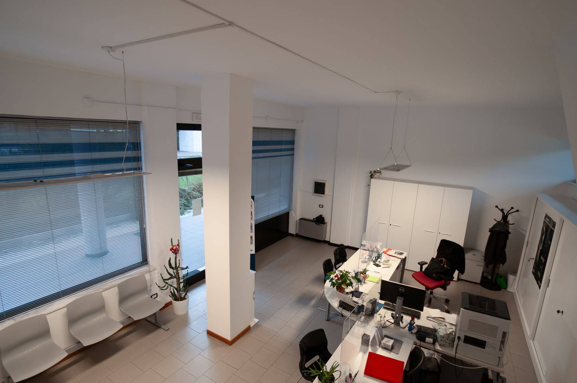 Locale commerciale in vendita a Gorizia, Centro storico