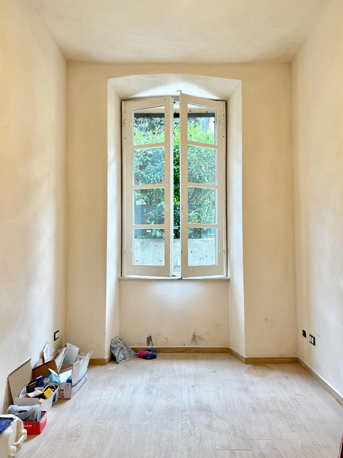 Trilocale ristrutturato, Massa centro storico