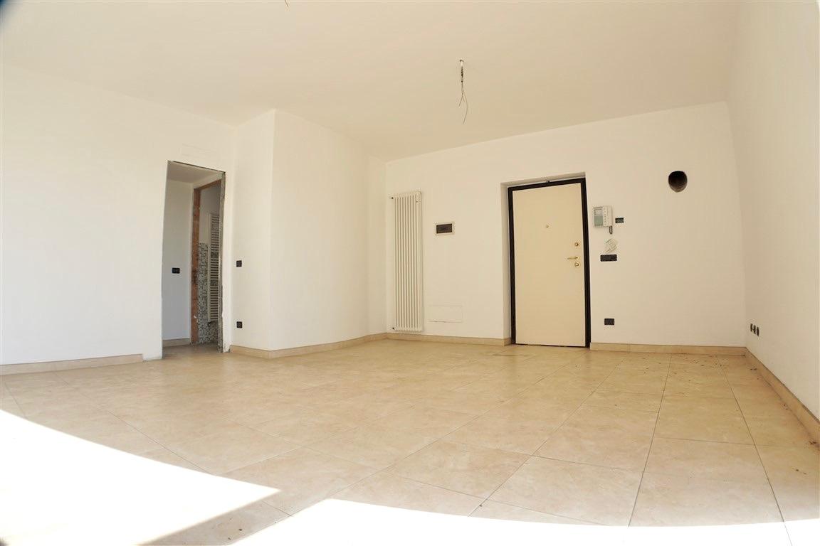 Villa con giardino, Carrara avenza