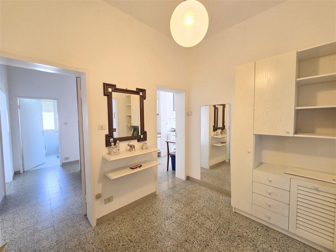 Appartamento in vendita, Massa marina di