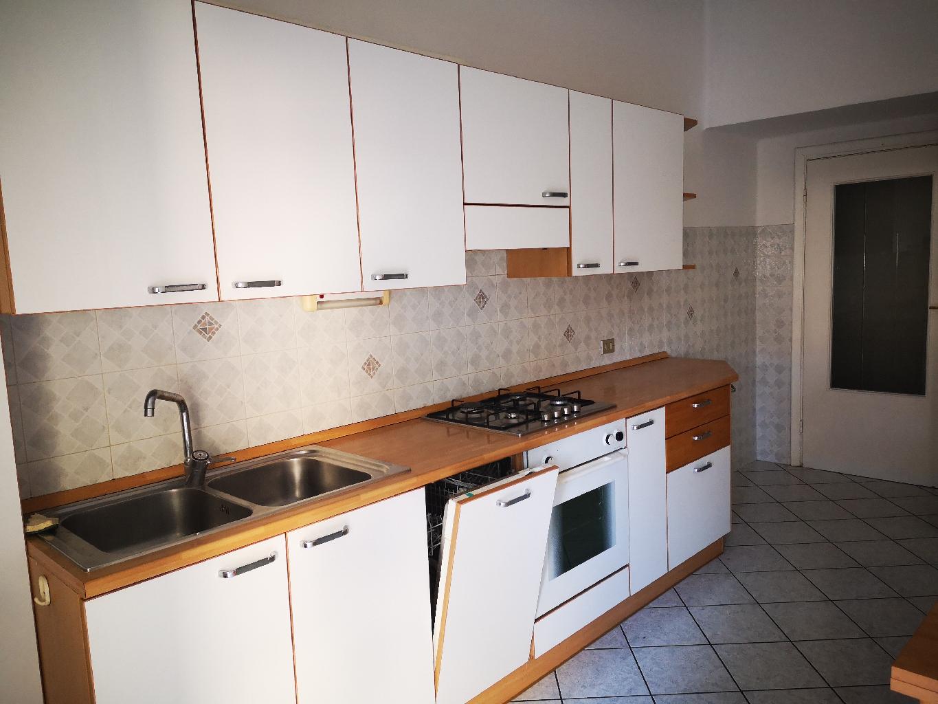 Appartamento in vendita in via murri, Ascoli Piceno