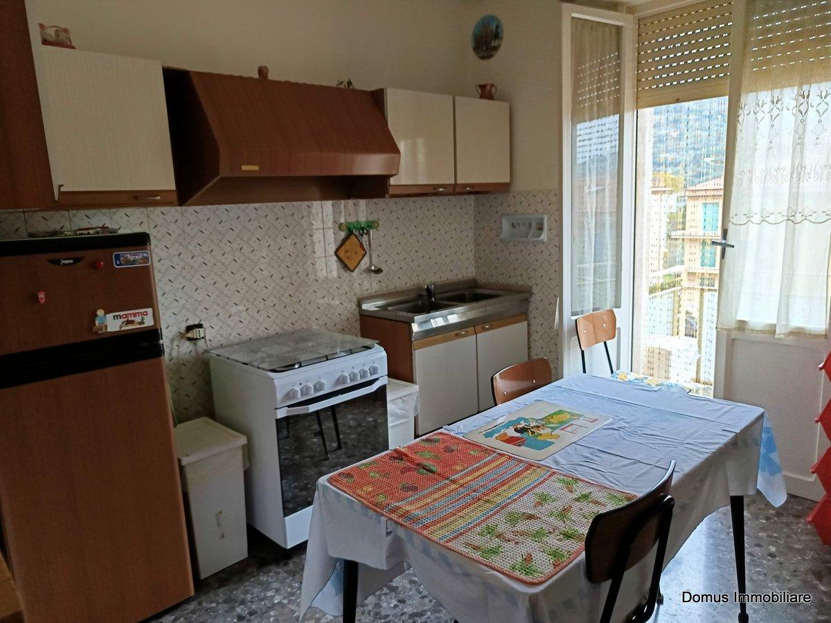 Appartamento con giardino in via mameli, Ascoli Piceno