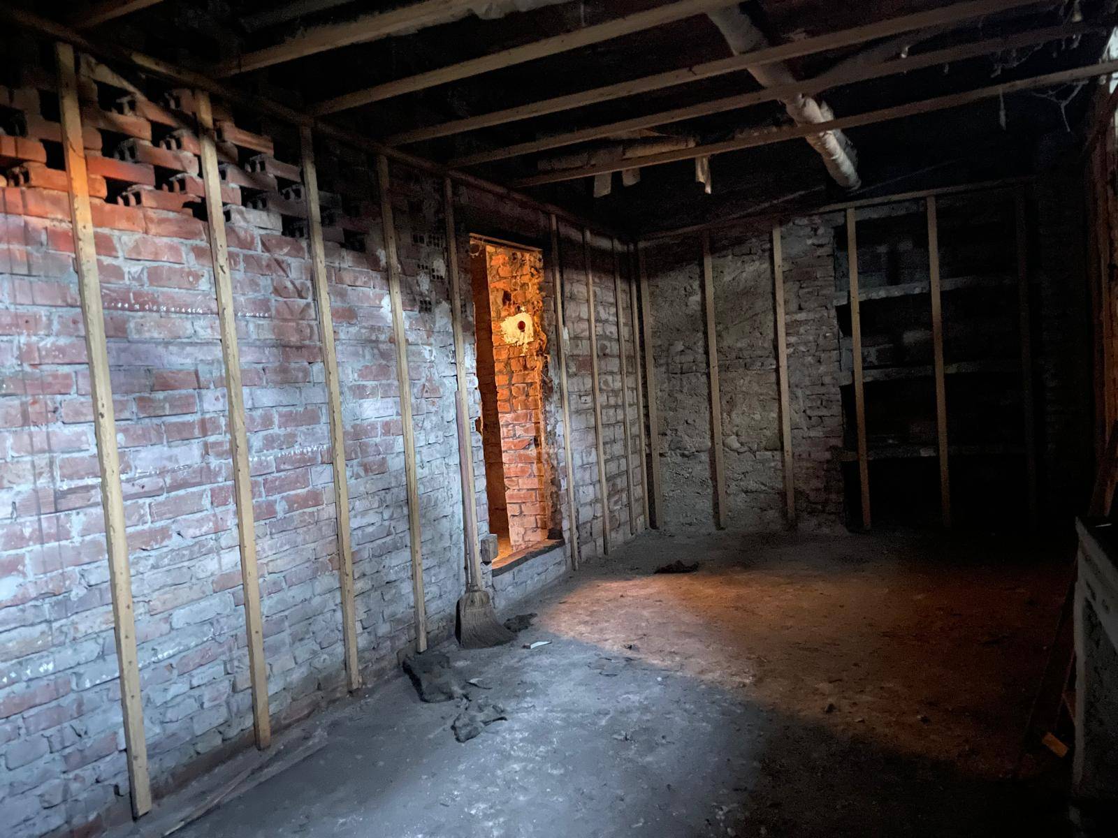 Deposito in vendita a Collegno