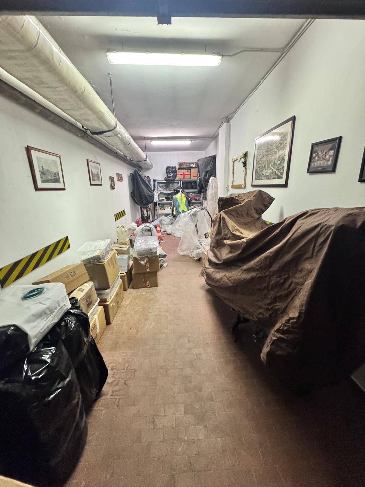 Box o garage in vendita a Collegno, Santa Maria