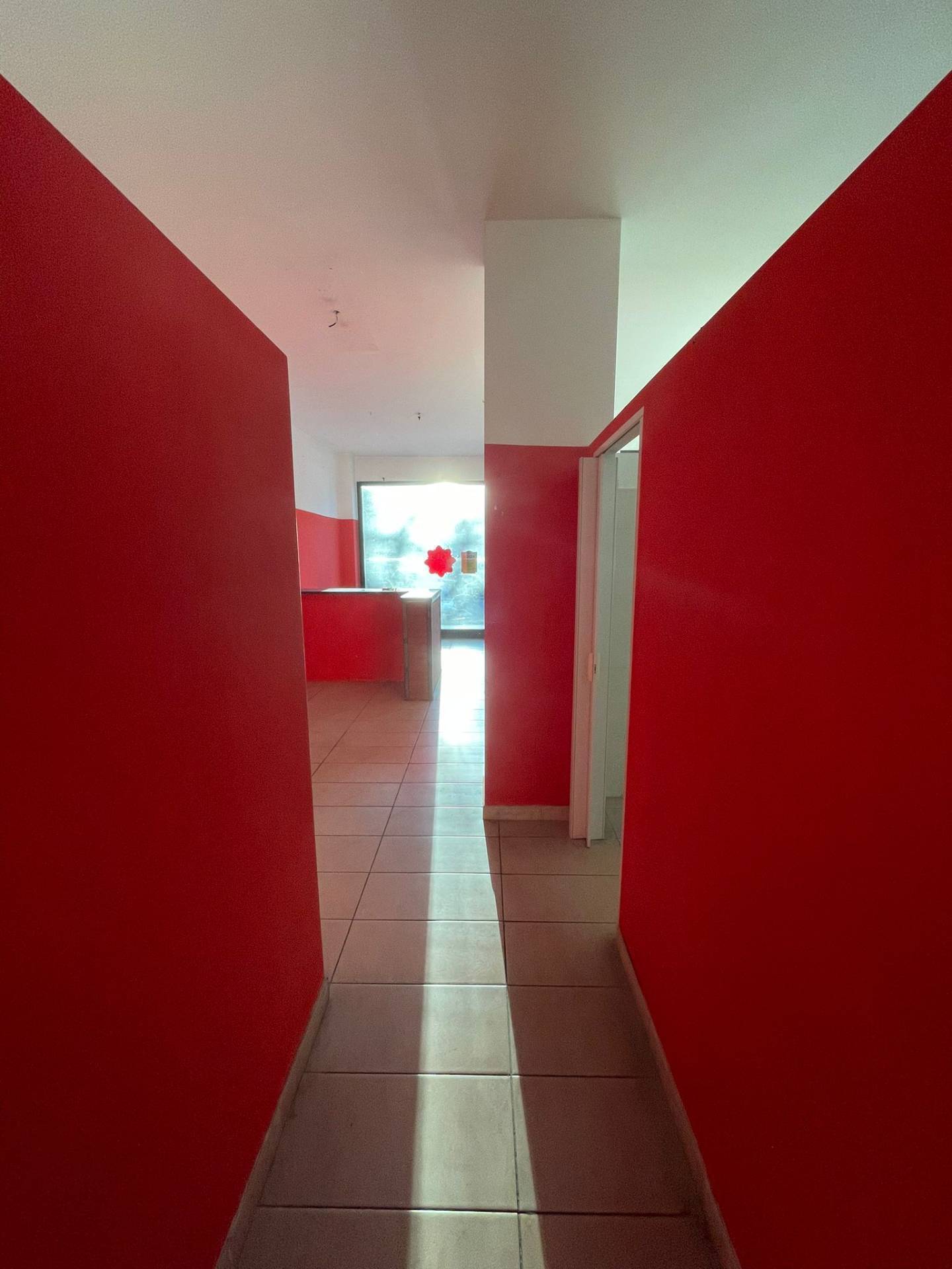 Ufficio in vendita a Moncalieri, Barauda