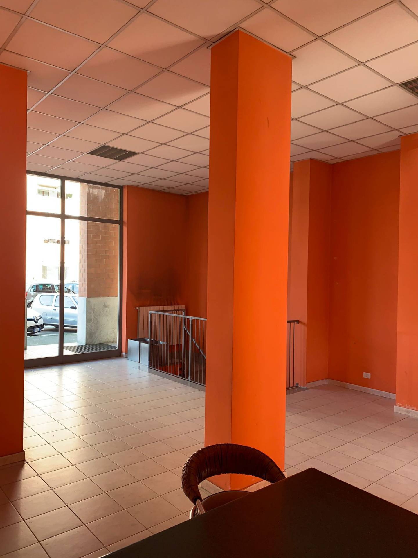 Locale commerciale in vendita a Torino, Madonna Campagna