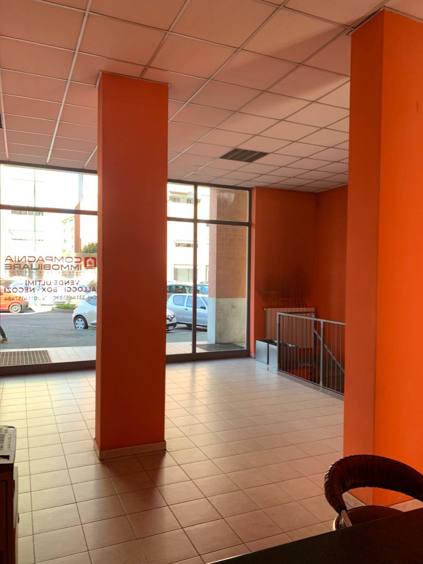 Locale commerciale in vendita a Torino, Madonna Campagna