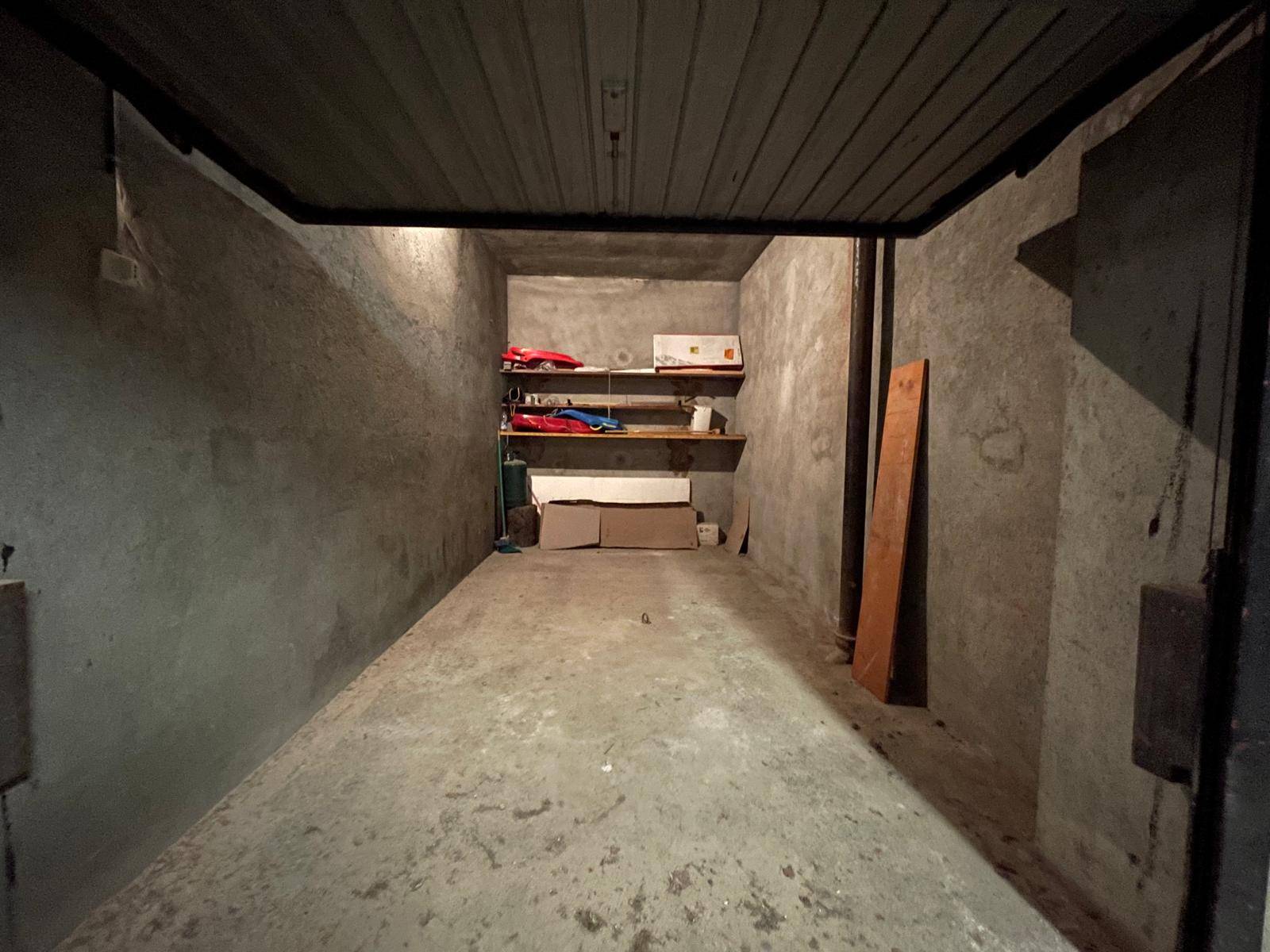 Box o garage in vendita a Bagnolo Piemonte, Montoso