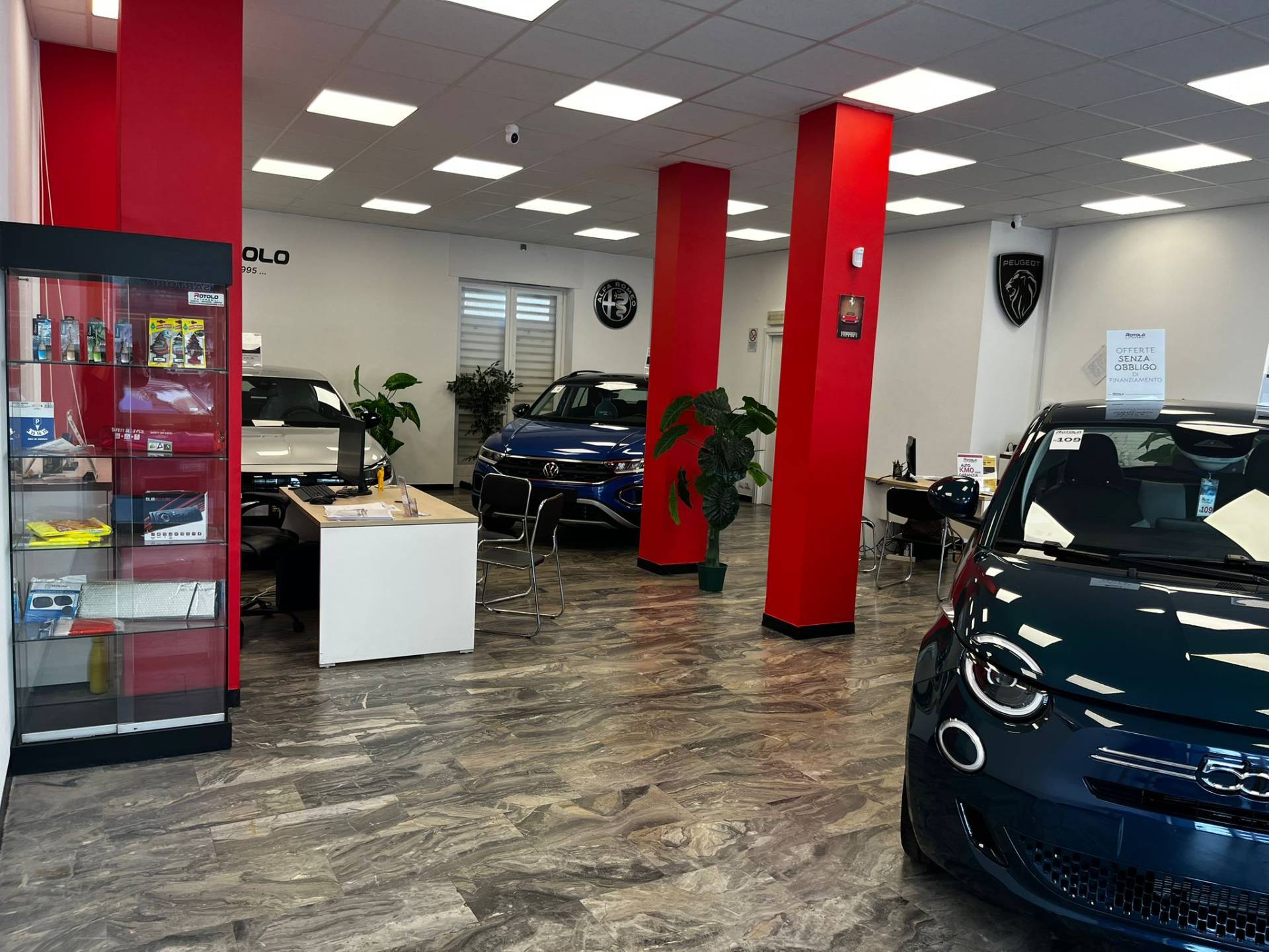 Locale commerciale in affitto a Torino, Lingotto
