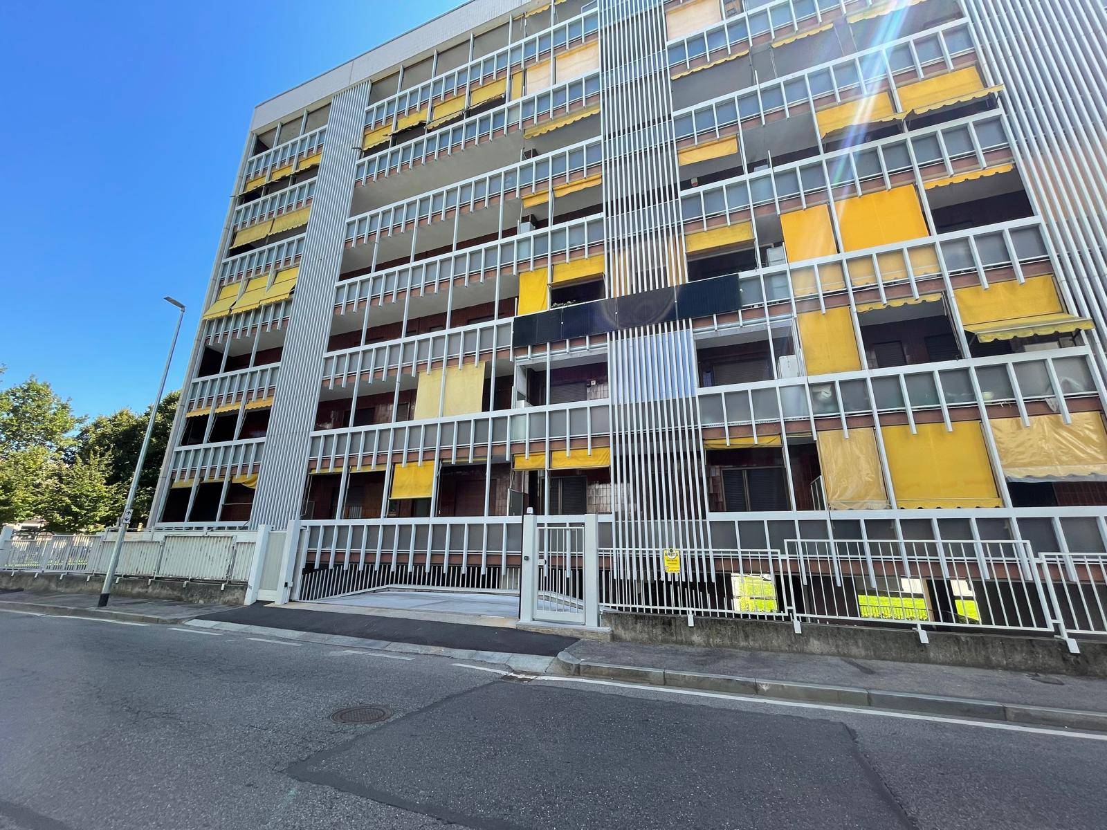 Box o garage in affitto a Collegno, Santa Maria