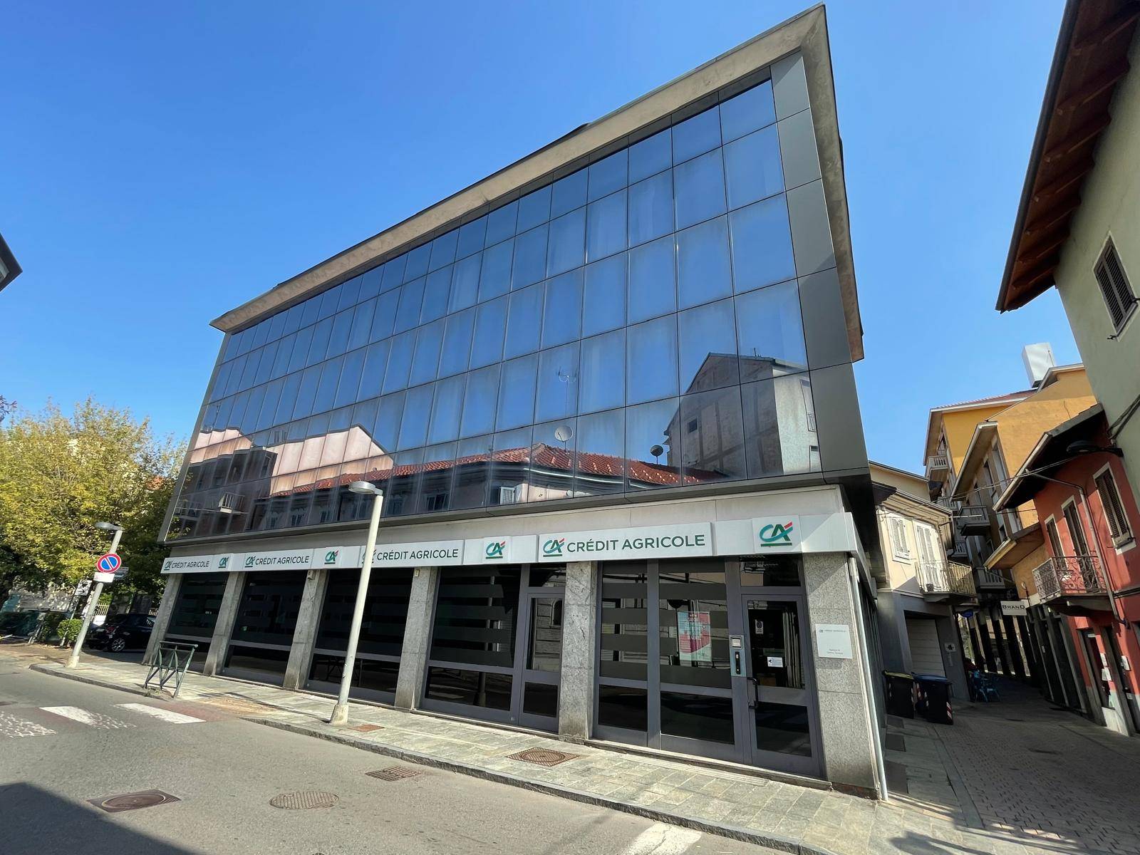 Stabile - Palazzo in vendita a Settimo Torinese, Centro