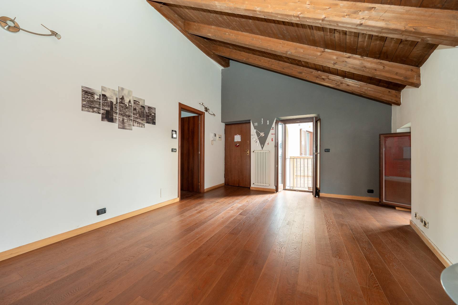 Appartamento in vendita a Collegno, Centro Storico