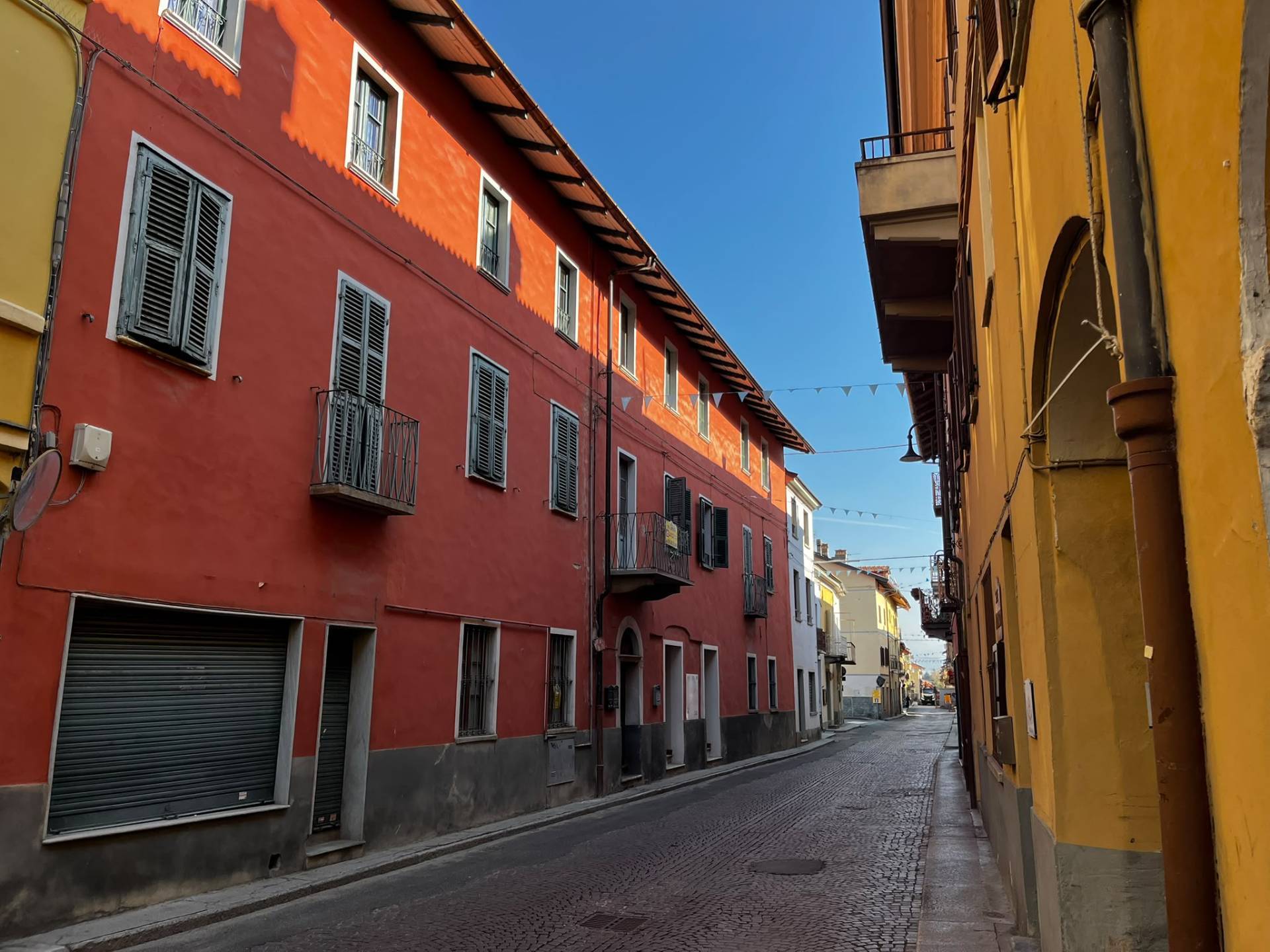 Stabile - Palazzo in vendita a Sant'Antonino di Susa, Via Roma
