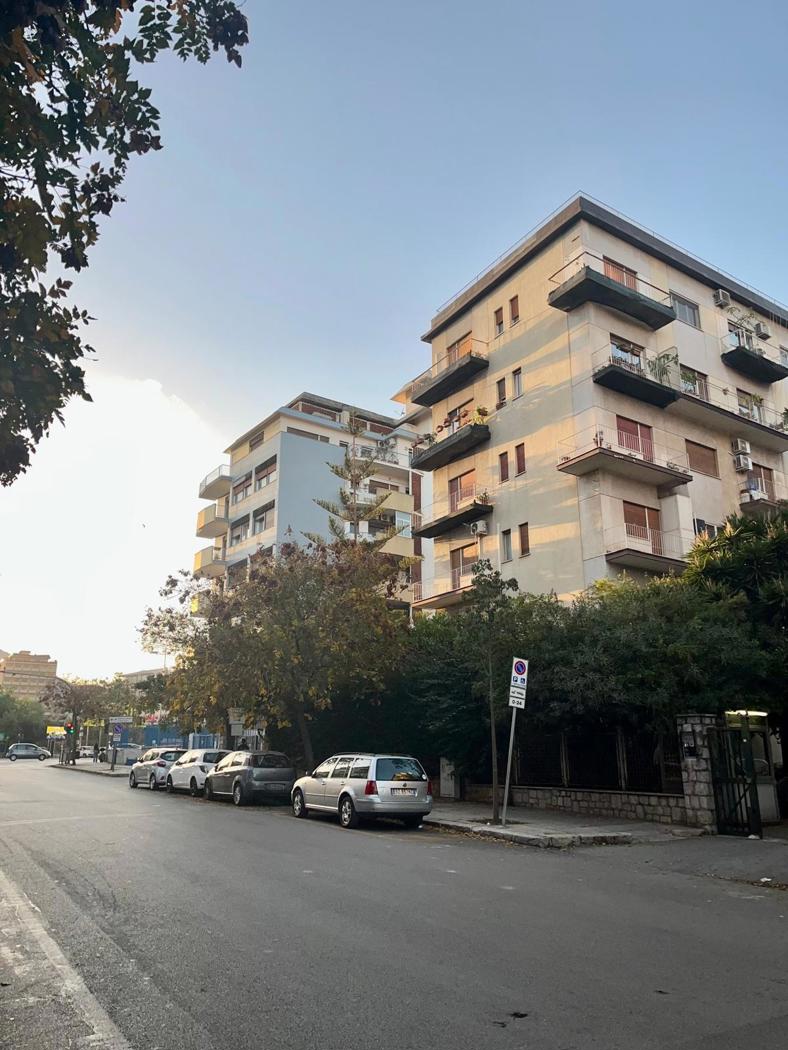 Quadrilocale da ristrutturare a Palermo